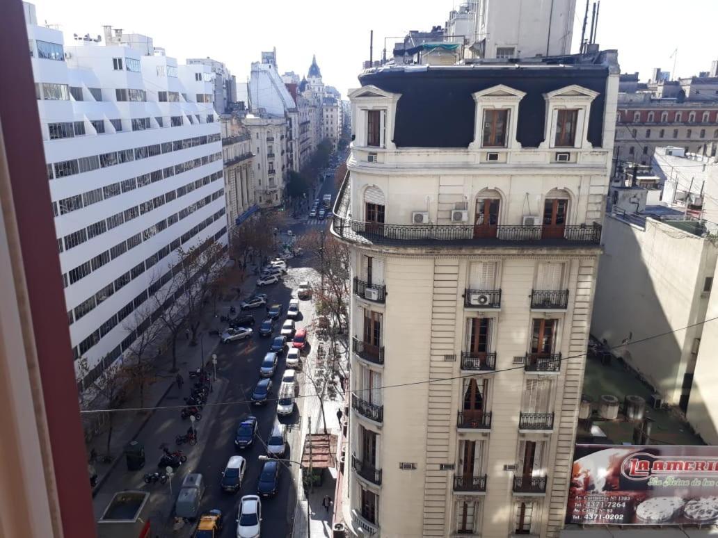 Apartmán 4 Ventanales Sobre La Avenida Corrientes Buenos Aires Exteriér fotografie