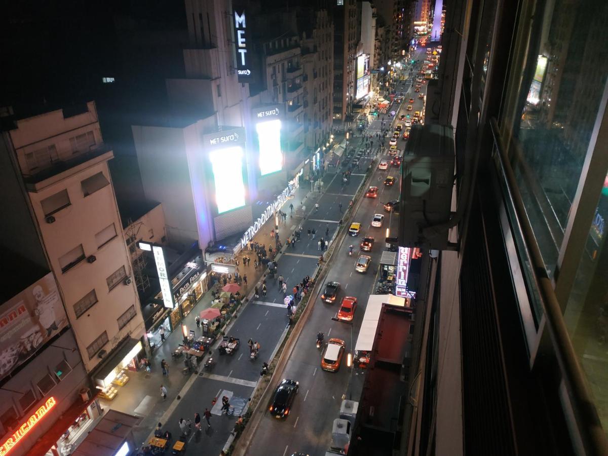 Apartmán 4 Ventanales Sobre La Avenida Corrientes Buenos Aires Exteriér fotografie