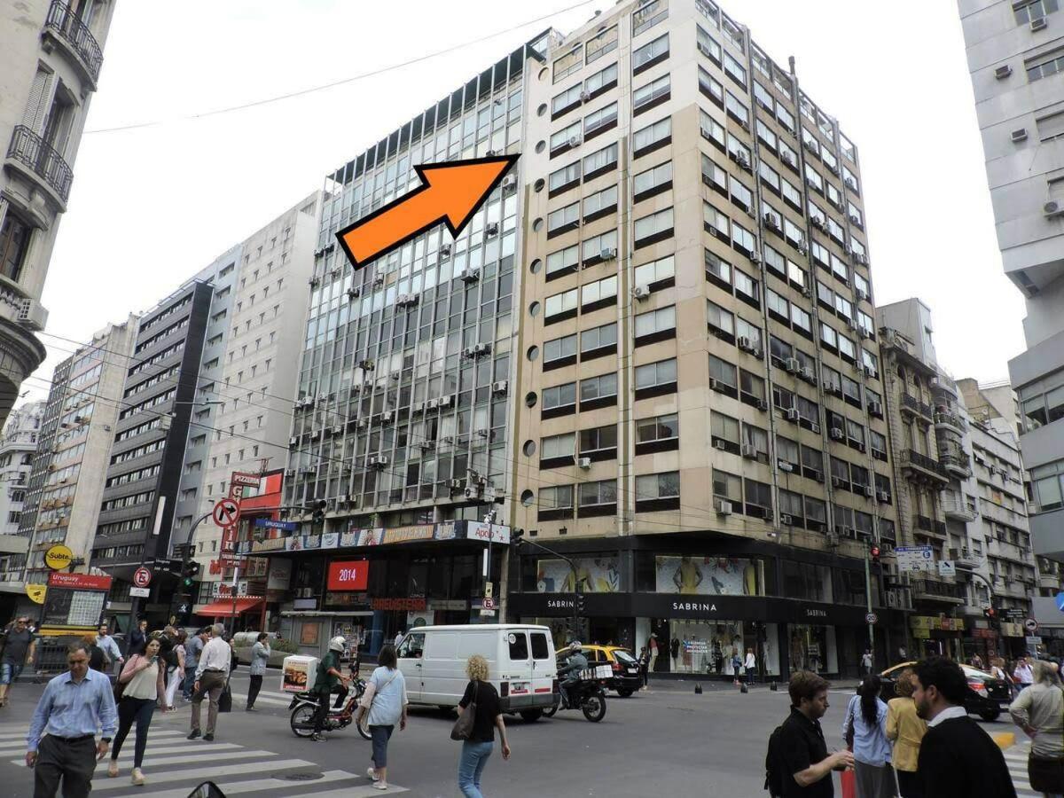 Apartmán 4 Ventanales Sobre La Avenida Corrientes Buenos Aires Exteriér fotografie