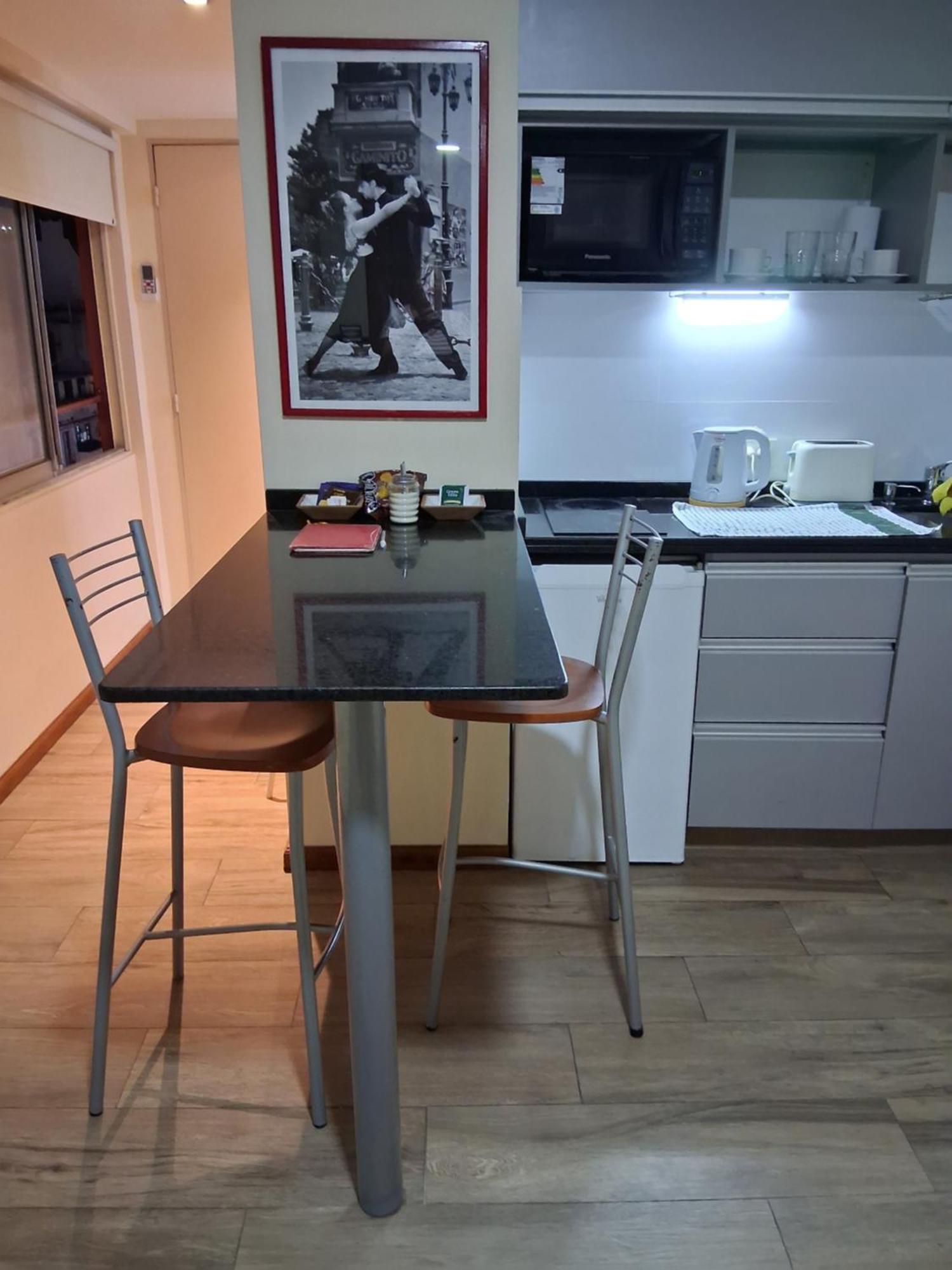 Apartmán 4 Ventanales Sobre La Avenida Corrientes Buenos Aires Exteriér fotografie